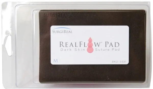 Mittelgrosses RealFlow Nahtpad dunkelhäutig