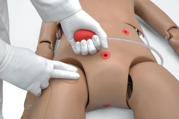 Erweiterte Clinical Chloe Krankenpflegepuppe