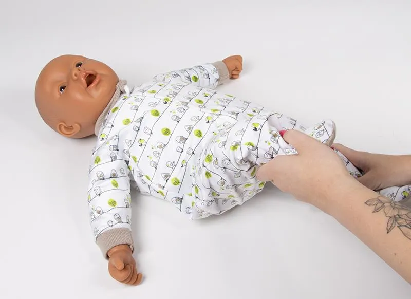 Babypuppe für Physiotherapie
