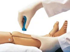 Intraossäre Infusion für R17720